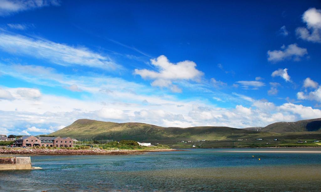 Ostan Oilean Acla Hotel Achill Sound Eksteriør billede