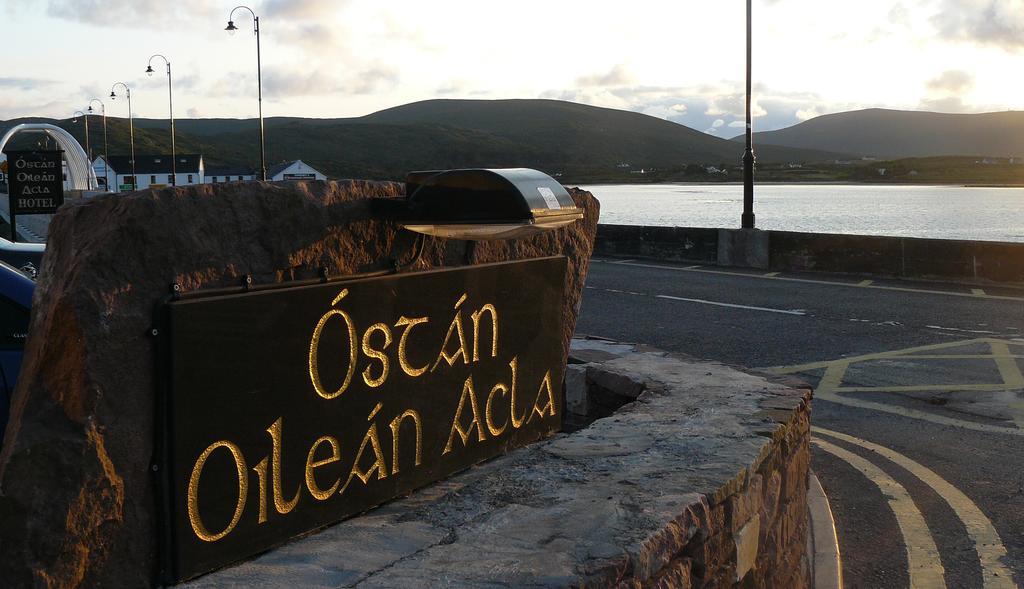 Ostan Oilean Acla Hotel Achill Sound Værelse billede
