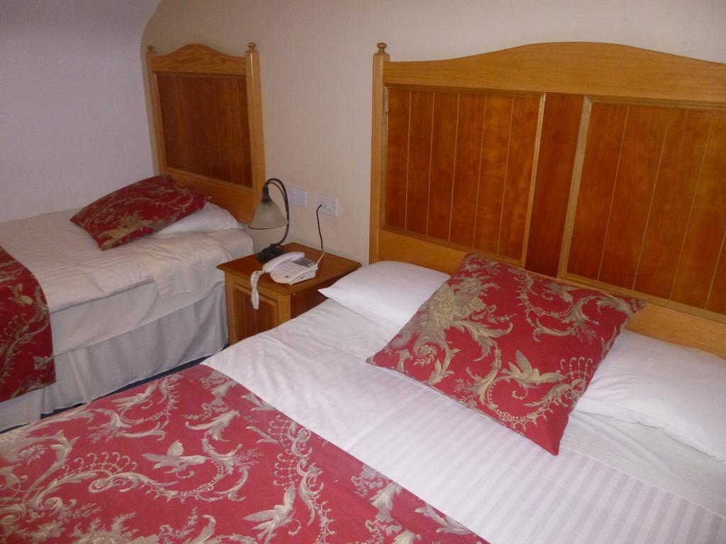Ostan Oilean Acla Hotel Achill Sound Værelse billede