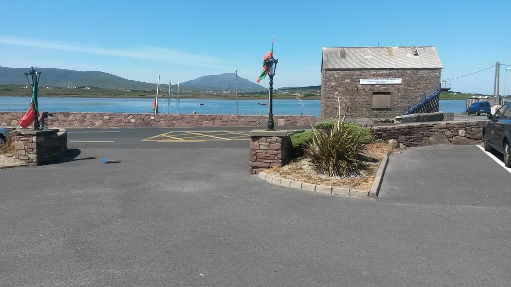 Ostan Oilean Acla Hotel Achill Sound Eksteriør billede