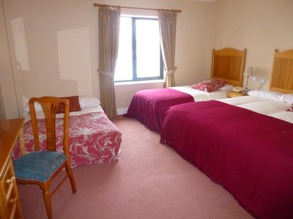 Ostan Oilean Acla Hotel Achill Sound Værelse billede