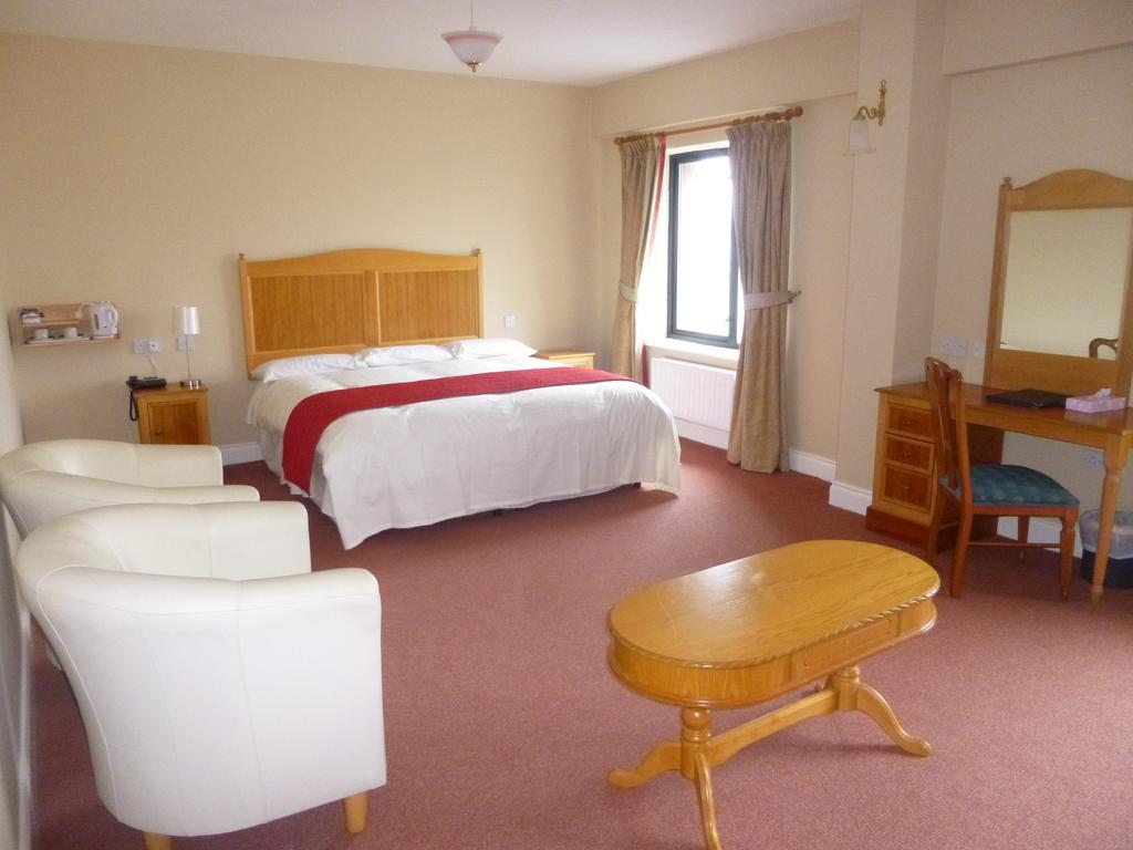 Ostan Oilean Acla Hotel Achill Sound Værelse billede
