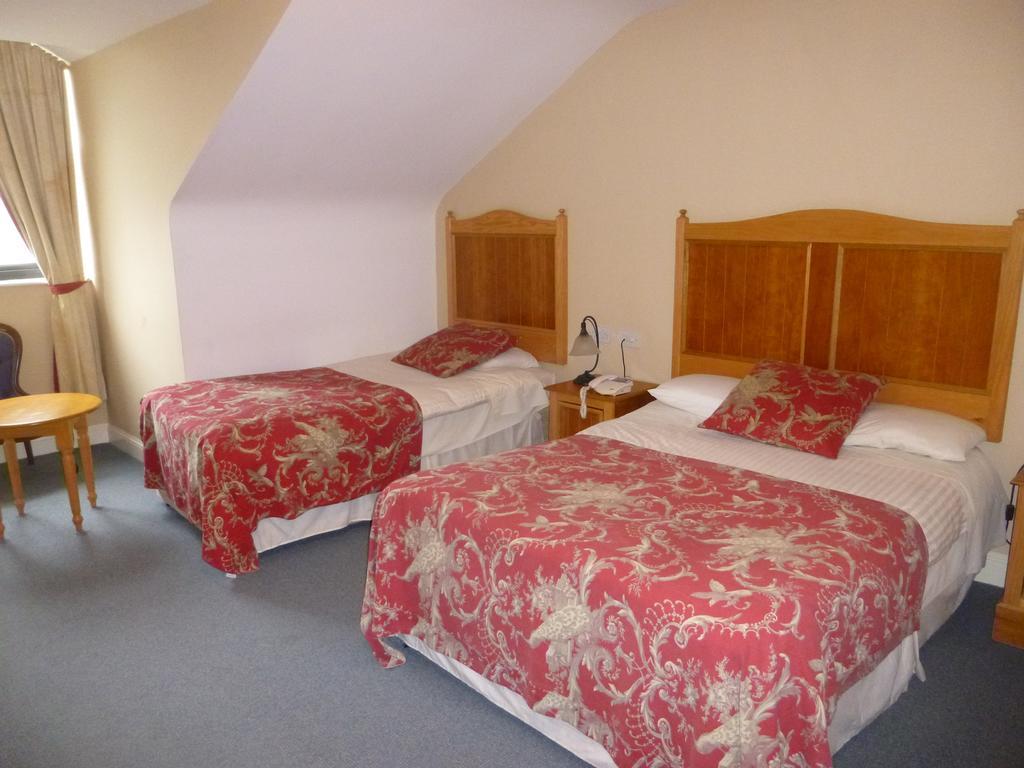 Ostan Oilean Acla Hotel Achill Sound Værelse billede